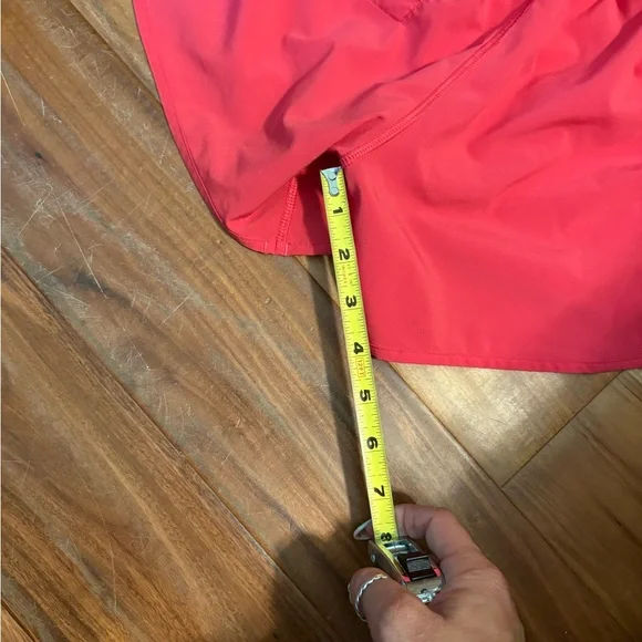 Women's pink lululemon Athletic Shorts size 4 - Picture 5 of 5